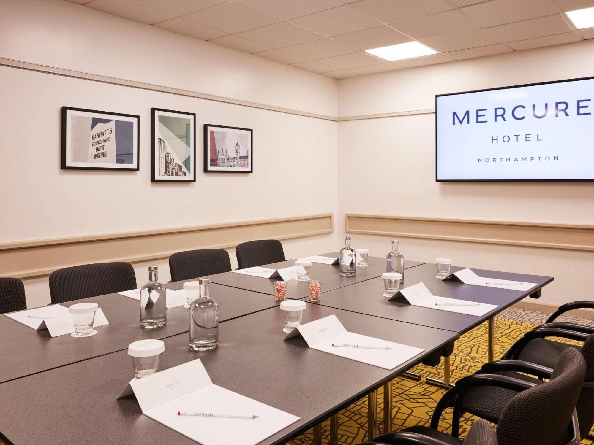 Mercure ノーザンプトン エクステリア 写真